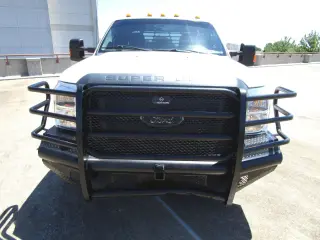 2016 FORD F350 SUPER DUTY CREW CAB & CHASSIS
