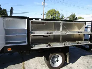 2014 FORD F550 SUPER DUTY REGULAR CAB & CHASSIS