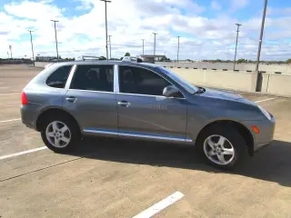 2005 PORSCHE CAYENNE