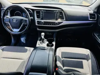 2018 Toyota Highlander LE Plus
