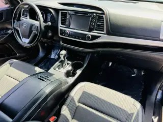 2018 Toyota Highlander LE Plus