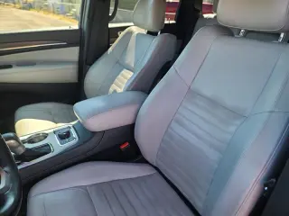 2018 Jeep Grand Cherokee Sterling Edition