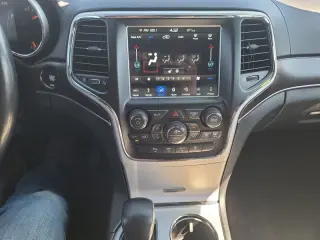 2018 Jeep Grand Cherokee Sterling Edition