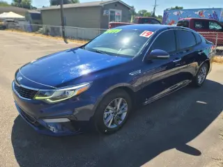2019 Kia Optima LX 4-Door Sedan