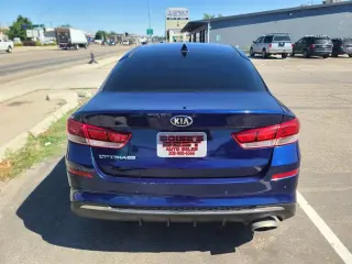 2019 Kia Optima LX 4-Door Sedan