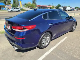 2019 Kia Optima LX 4-Door Sedan