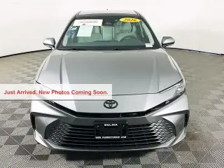 Toyota Camry 2026 SE 4dr Sedan