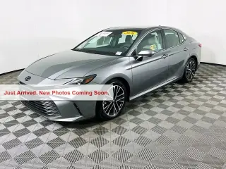 Toyota Camry 2026 SE 4dr Sedan