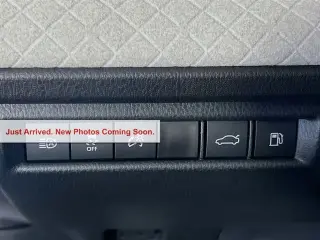 Toyota Camry 2026 SE 4dr Sedan