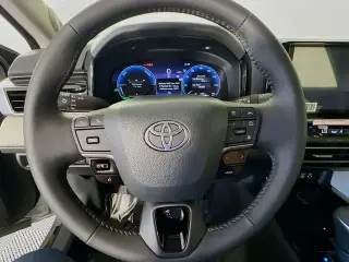 Toyota Camry 2026 SE 4dr Sedan