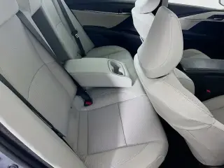 Toyota Camry 2026 SE 4dr Sedan