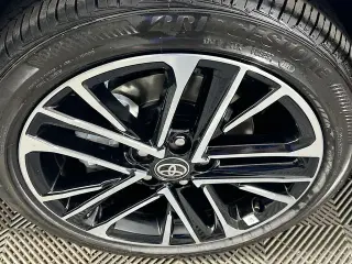 Toyota Camry 2026 SE 4dr Sedan