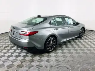 Toyota Camry 2026 SE 4dr Sedan
