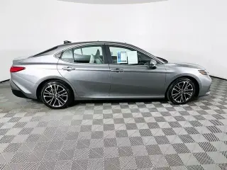 Toyota Camry 2026 SE 4dr Sedan