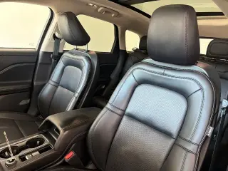 Lincoln Corsair 2023 AWD Reserve 4dr SUV