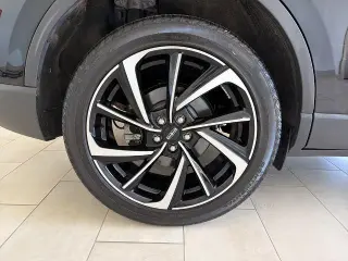 Lincoln Corsair 2023 AWD Reserve 4dr SUV