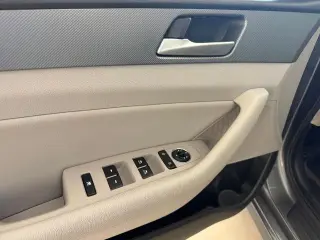 Hyundai SONATA 2019 Limited 4dr Sedan