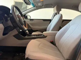 Hyundai SONATA 2019 Limited 4dr Sedan