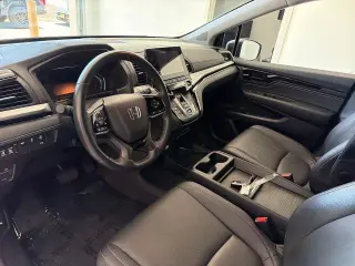 Honda Odyssey 2024 Touring 4dr Mini-Van