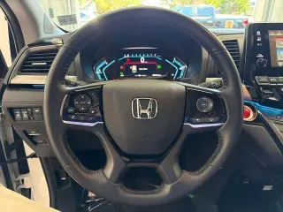 Honda Odyssey 2024 Touring 4dr Mini-Van
