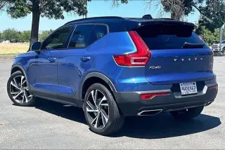 Volvo XC40 2020 T4 R-Design 4dr SUV