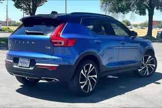 Volvo XC40 2020 T4 R-Design 4dr SUV