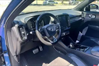 Volvo XC40 2020 T4 R-Design 4dr SUV