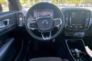 Volvo XC40 2020 T4 R-Design 4dr SUV