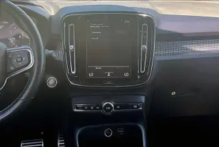 Volvo XC40 2020 T4 R-Design 4dr SUV