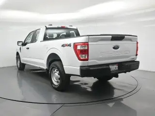 Ford F-150 2022 4x4 XL 4dr SuperCab 6.5 ft. SB