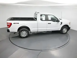 Ford F-150 2022 4x4 XL 4dr SuperCab 6.5 ft. SB