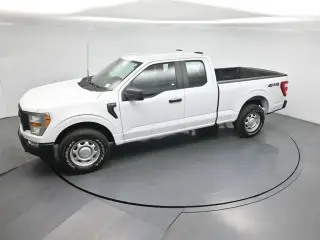 Ford F-150 2022 4x4 XL 4dr SuperCab 6.5 ft. SB