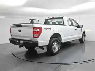 Ford F-150 2022 4x4 XL 4dr SuperCab 6.5 ft. SB