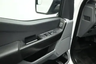 Ford F-150 2022 4x4 XL 4dr SuperCab 6.5 ft. SB