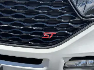 Ford Explorer 2023 AWD ST 4dr SUV