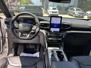 Ford Explorer 2023 AWD ST 4dr SUV