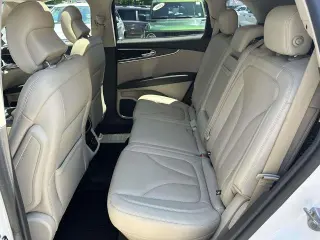Lincoln Nautilus 2019 AWD Reserve 4dr SUV