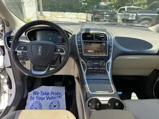 Lincoln Nautilus 2019 AWD Reserve 4dr SUV