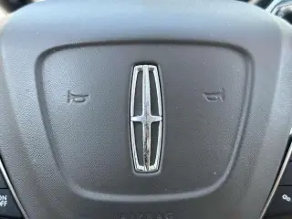 Lincoln Nautilus 2019 AWD Reserve 4dr SUV