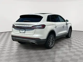 Lincoln Nautilus 2019 AWD Reserve 4dr SUV