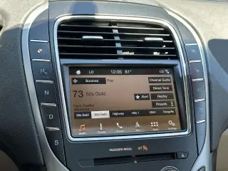 Lincoln Nautilus 2019 AWD Reserve 4dr SUV