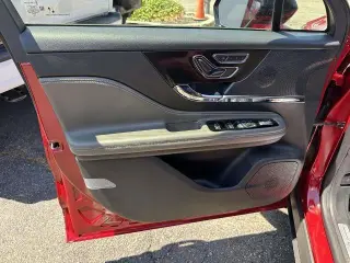 Lincoln Corsair 2023 AWD Reserve 4dr SUV