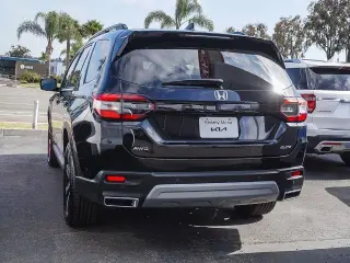 Honda Pilot 2023 AWD Elite 4dr SUV