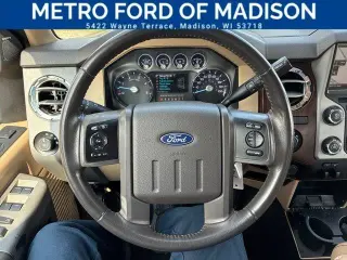 Ford F-350 Super Duty 2016 4x4 King Ranch 4dr Crew Cab 6.8 ft. SB SRW Pickup