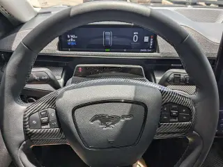 Ford Mustang Mach-E 2023 Premium 4dr SUV
