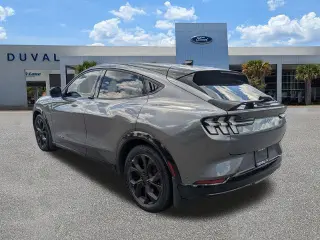 Ford Mustang Mach-E 2023 Premium 4dr SUV