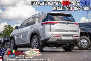 Nissan Pathfinder 2025 AWD SL 4dr SUV
