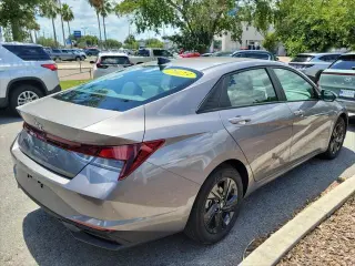Hyundai ELANTRA 2023 SEL 4dr Sedan