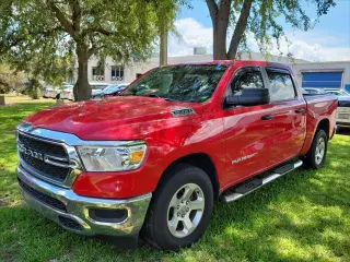 Ram 1500 2019 4x2 Tradesman 4dr Crew Cab 5.6 ft. SB Pickup