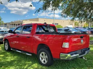 Ram 1500 2019 4x2 Tradesman 4dr Crew Cab 5.6 ft. SB Pickup